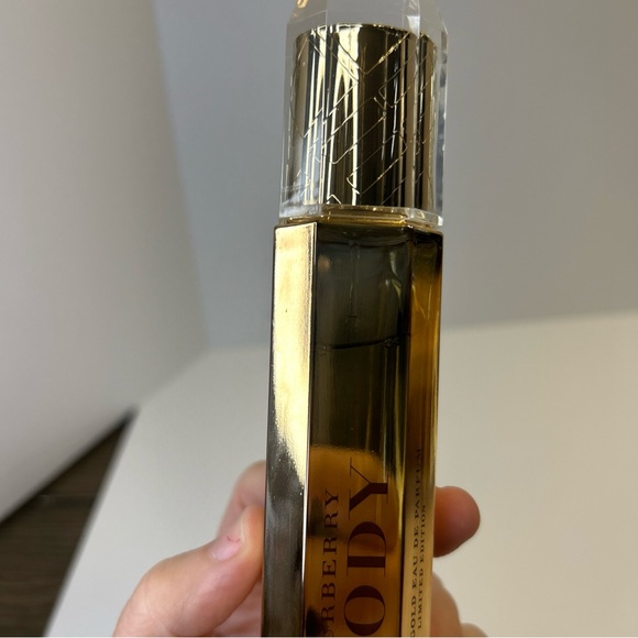 BURBERRY BODY ROSE GOLD ~ Eau de Parfum EDP Spray Perfume ~ 2.8 fl oz ~ RARE! - Picture 5 of 5